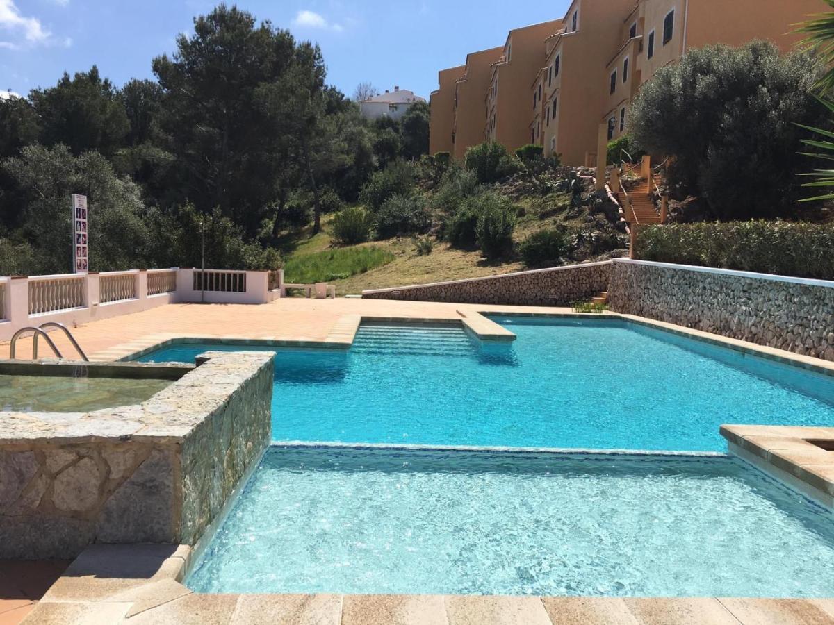 Son Bou By The Sea; Home With A Private Garden Buitenkant foto