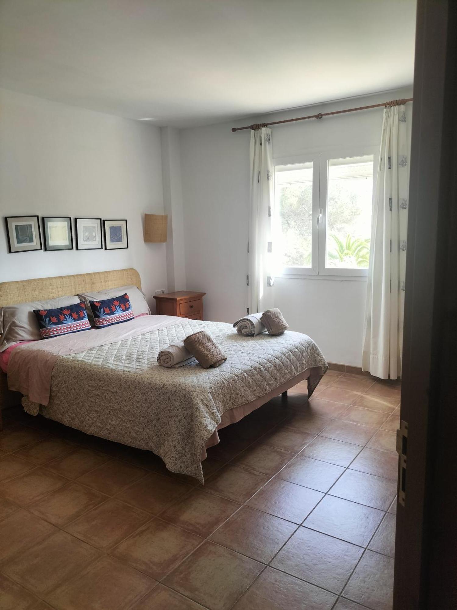 Son Bou By The Sea; Home With A Private Garden Buitenkant foto